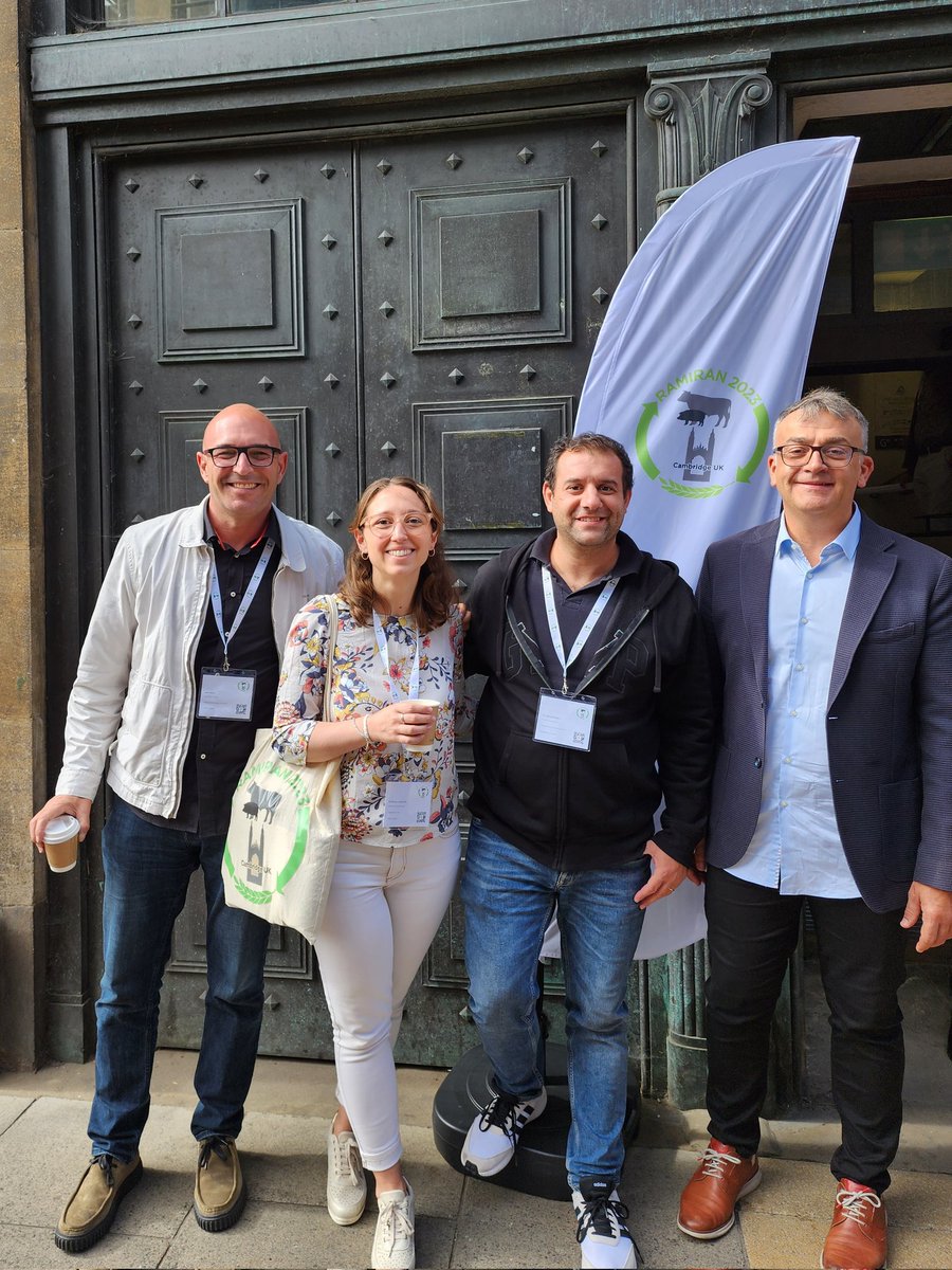 banilombardi's tweet photo. Tremenda experiencia en la conferencia #RAMIRAN2023 en Cambridge! Rodeada de expertos en enmiendas orgánicas, estiércol, nutrientes, circularidad y gases de efecto invernadero 🌾💩🐄💨 Muy motivante!!!
(EN ⬇️) https://t.co/MgKRjMzYWe