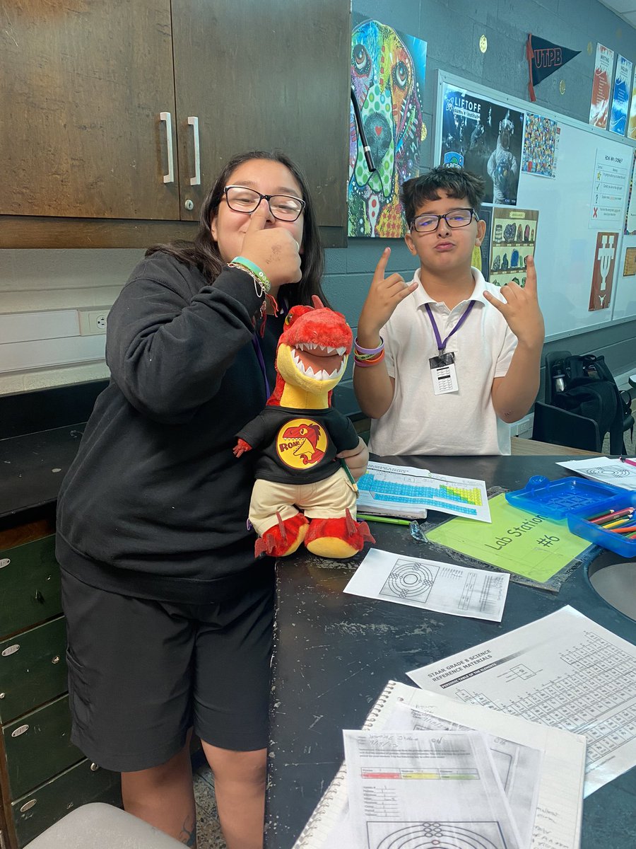 MrsNealscience's tweet photo. Dino-Drax is working on lab stations today. Atoms make up everything in the universe! Protons, Neutrons and Electrons are cool. 😎@EctorCountyISD @ECISDScience @ECISD_AVID4ALL https://t.co/50M7voDbd6