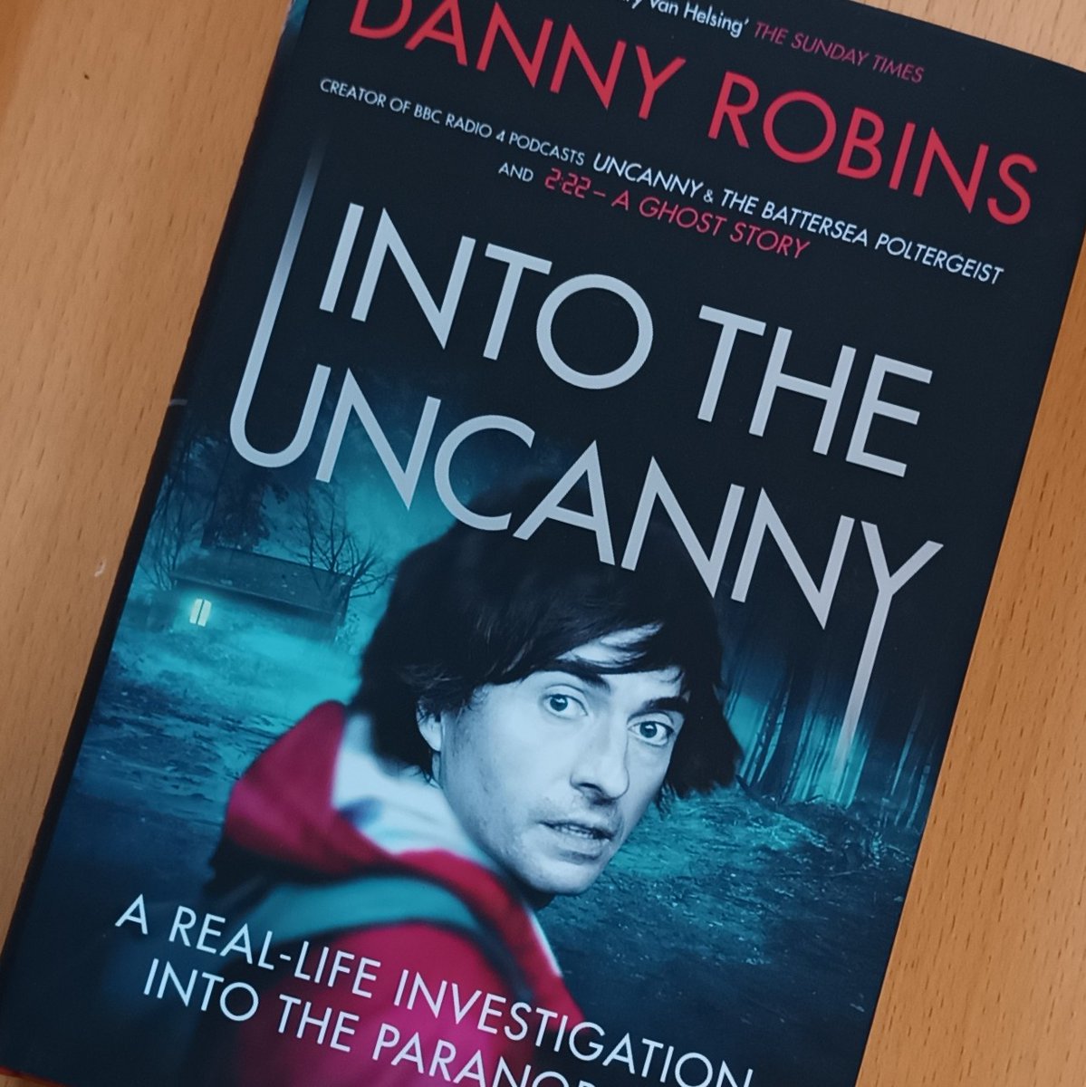 I'm looking forward to dipping into this for some creepiness.

It looks awesome @danny_robins

#Uncanny #UncannyCommunity #IntoTheUncanny #dannyrobins #paranormal #paranormalliterature #book #booklover #bookstagram #ghosts #creepy #IKnowWhatISaw