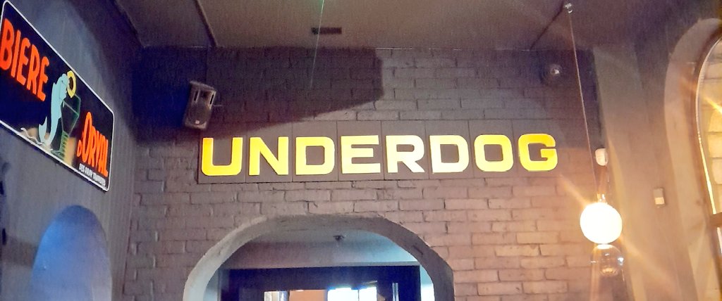 Following instructions🍻🍻🍻
<a href="/UnderDogDub/">UnderDog</a> best place in town
Crann Beatha 10% by <a href="/brehonblonde/">Brehon Brewhouse</a>