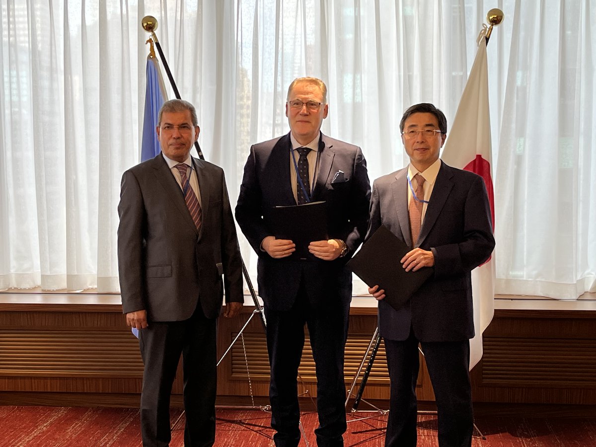 JapanMissionUN's tweet photo. Today we held the Signing Ceremony btwn #Japan &amp; @UNDP for Japan's contribution to FSO Safer Salvage operation project w/presence of @YemenMissionNY Amb Abdullah Ali Fadhel Al-Saadi. We are committed to the success of the project to prevent humanitarian &amp;environmental catastrophe https://t.co/Pi6xXz4aUT