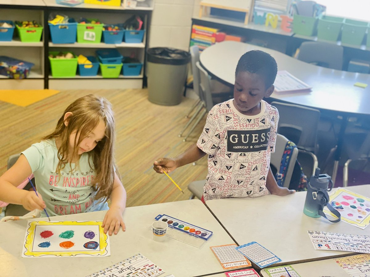 SH1stGrade's tweet photo. Happy International Dot Day! Make a mark and see where it takes you @wcsdistrict @SlateHillStars https://t.co/c9AqMYltCo