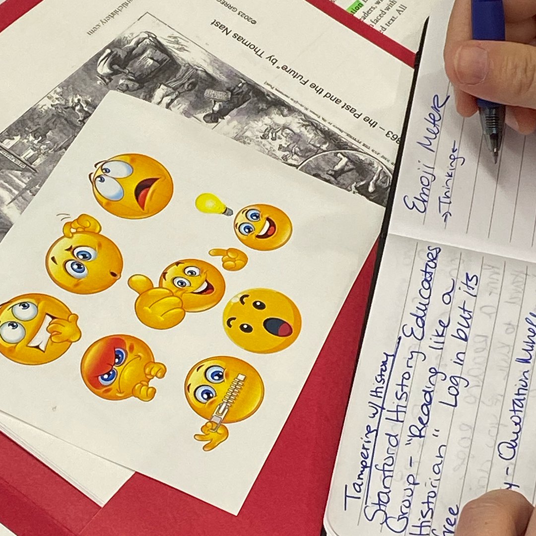 GRRECKY's tweet photo. US History teachers use the #EmojiMeter to get a feel for teaching hard history topics
.
#GRRECKY #EPIC #24USdocs https://t.co/VThgNPjxmK