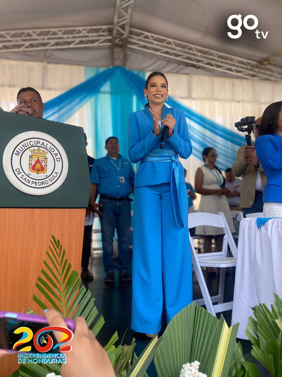 La Reina del condado y la que soporte 💅🏽
ANGIE GISSELA FLORES