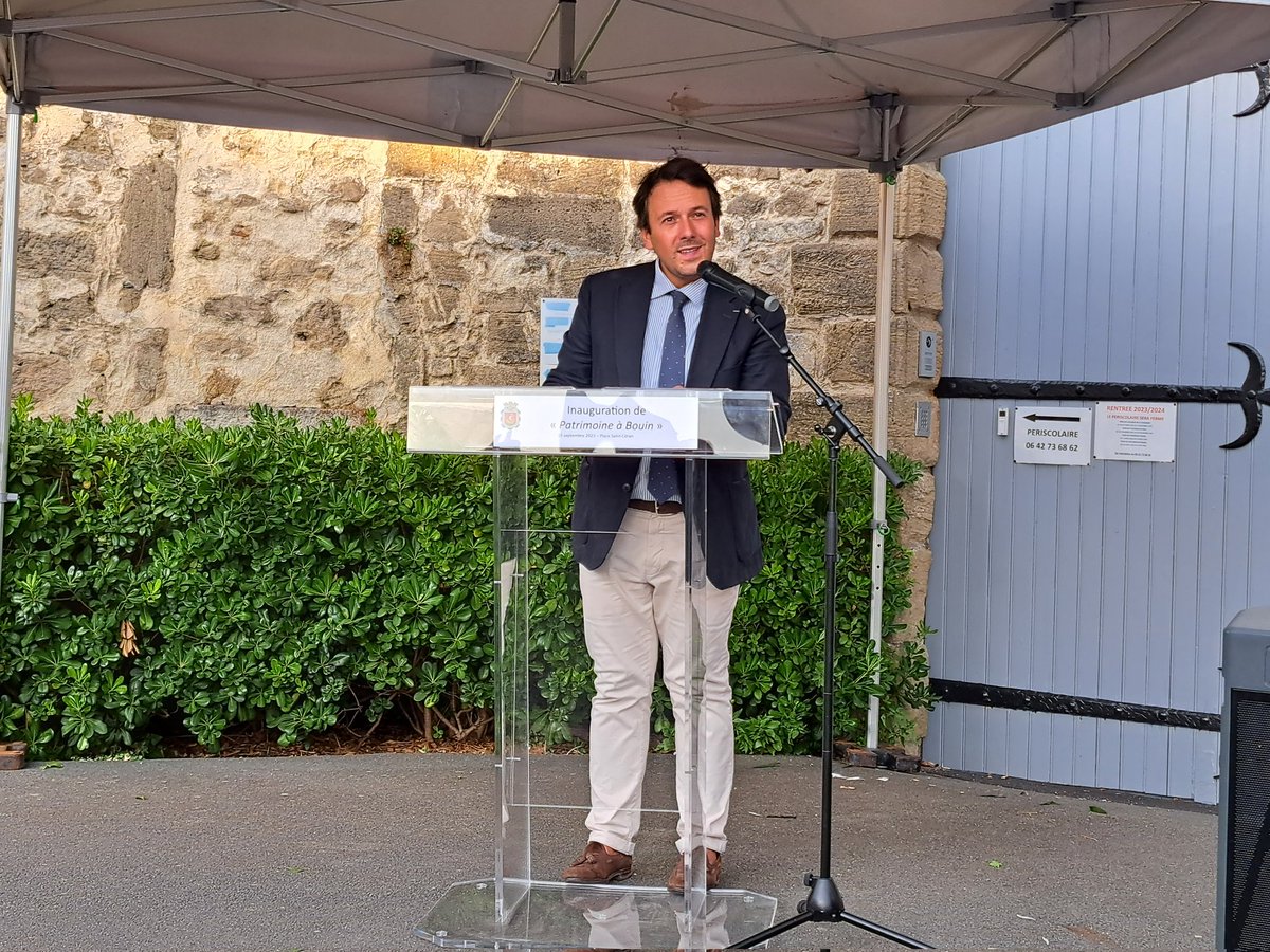 anne_sicard's tweet photo. A l'occasion de la 4ème édition de "Patrimoine à Bouin" lancée par @Thomascallac, je représentais le président @a_leboeuf pour l'inauguration de la statue restaurée de Sébastien Luneau, ancien député et président du conseil général de la #Vendée natif de la commune #Prymosta https://t.co/0WL37YXJ0k