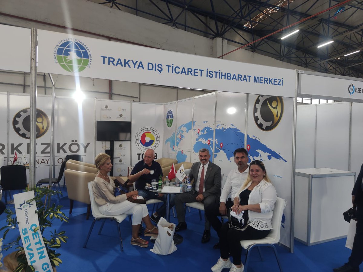 DanaciHacer's tweet image. Ticaretin Kalbinin Attığı 
7. Çerkezköy Endüstriyel Fuarımızın 3. Gününde  Sn Genel başkanımız Murat DANACI bey ve Tso oda başkanımız Ahmet ÇETİN bey ile birlikte fikir alışverişinde bulunduk
#fuar #cerkezkoy #endustri #teknoloji #ilaç #sanayi  
@ahmetÇetin @M.RifatHisarcıklıoğlu