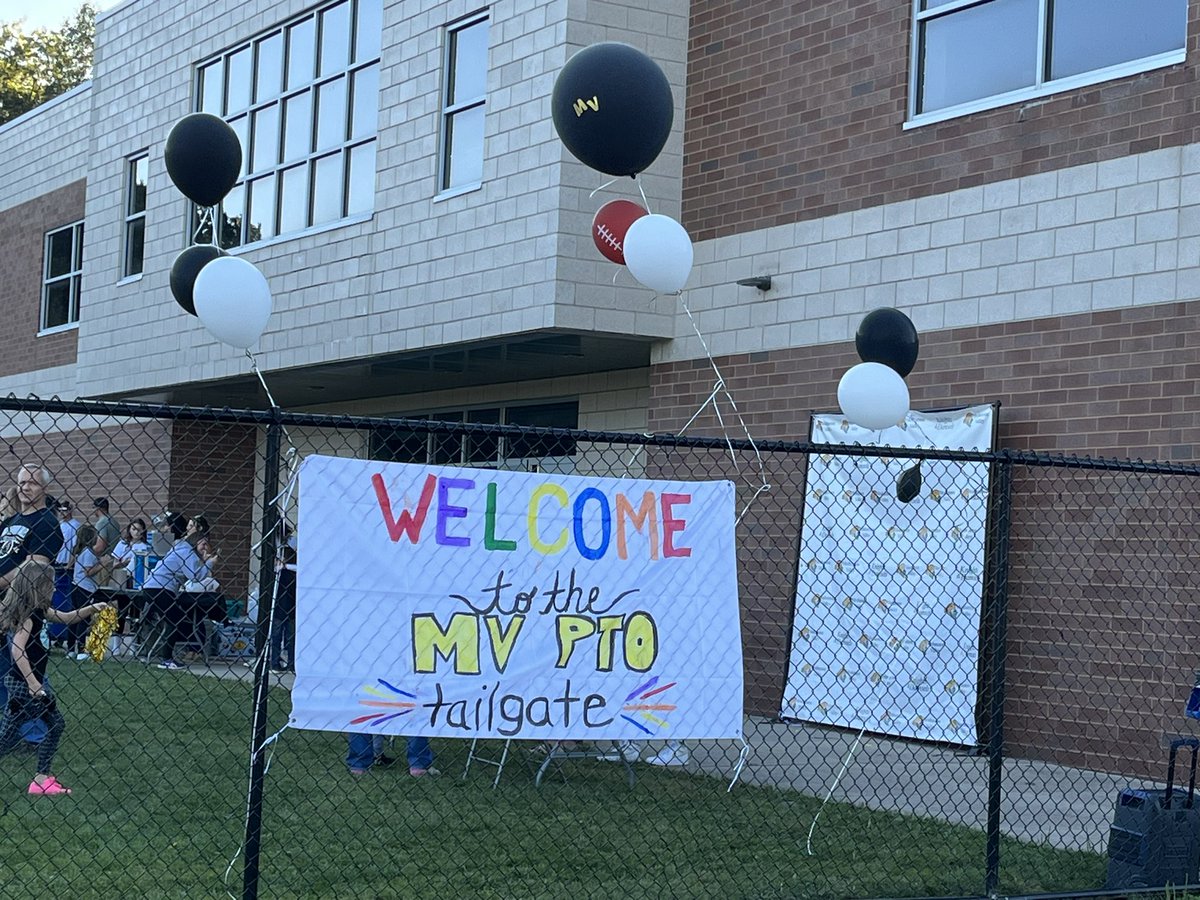 Band and cheer at MoValley PTO tailgate before the Battle at the Bank against Glendale <a href="/MV_Knights/">Moshannon Valley SD</a> <a href="/MoValleyMoMusic/">Charlie Gambino</a> <a href="/JohnZesiger/">Dr. John W. Zesiger</a>