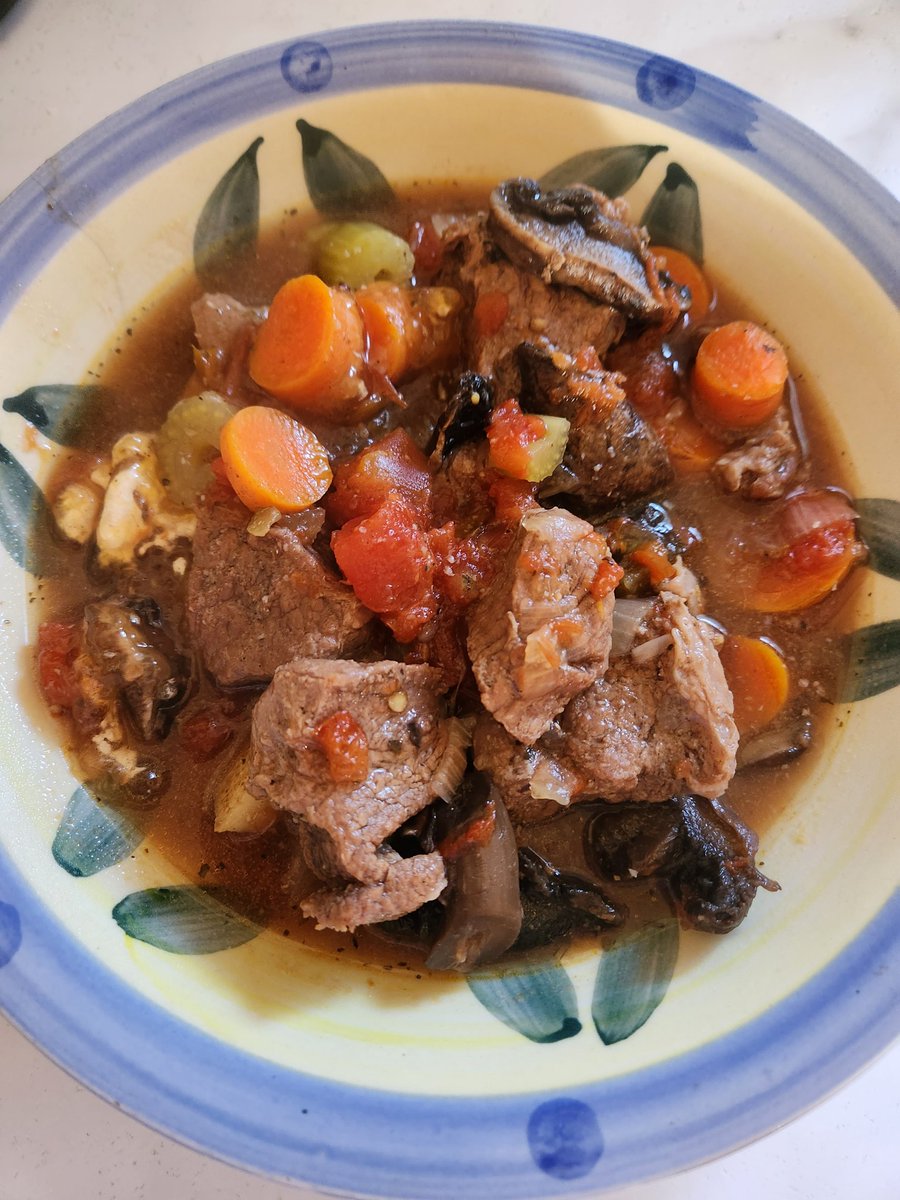 First Beef Stew Of The Season! 😋 #GrassFedBeef #Fall 🍁🍂 #DinnerIsServed