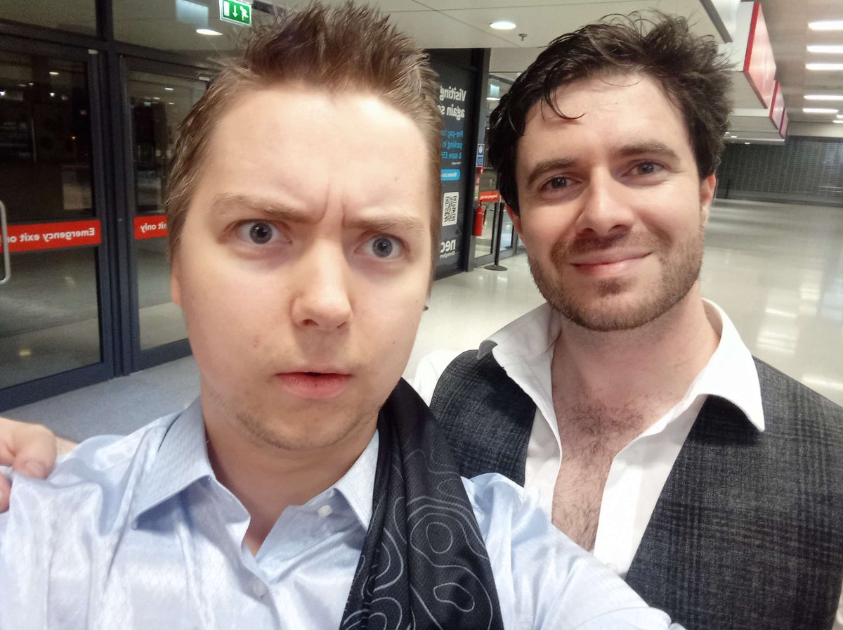 theblindboy1's tweet photo. wtf?!?! found this handsome lad while roaming the halls of #insomnia71 @JoshStrifeHayes https://t.co/HYe0zfwTlh