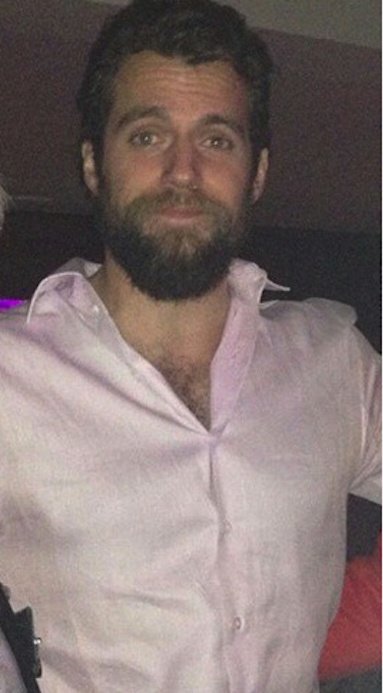 Thirst4Daddy's tweet photo. Need drunk,angry,aggressive sex with Henry. Like,i need him to m×rder my pussy.Also, to make it more kinky by him emptying a bottle of beer in my pussy and him slurp it back out and for us to kiss so sloppy like are tongues are hungry for each other. fuck daddy my pussy wants you https://t.co/hbdRvtRud1