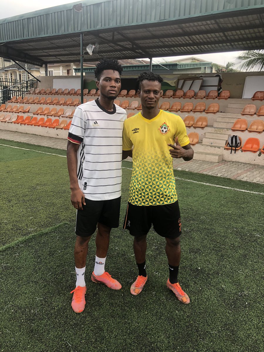 abidemikazeem3's tweet photo. I have Goals that require my Full ATTENTION  please don’t take it Personally https://t.co/OsTs9xpeFT