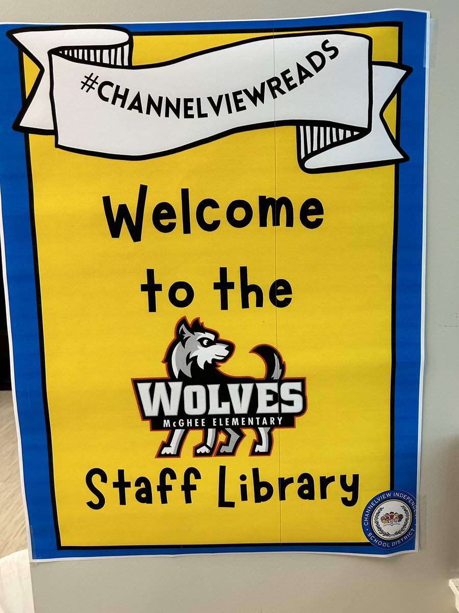 dyslexialibrary's tweet photo. Put a little sunshine in your life …or curl up with a good book on a rainy day.  Books are great for all kinds of weather.  The staff library is officially opened #channelviewreads #leadbyexample ⁦@McGheeWolves⁩ ⁦@ChannelviewISD⁩ https://t.co/IY6xNfF5tx