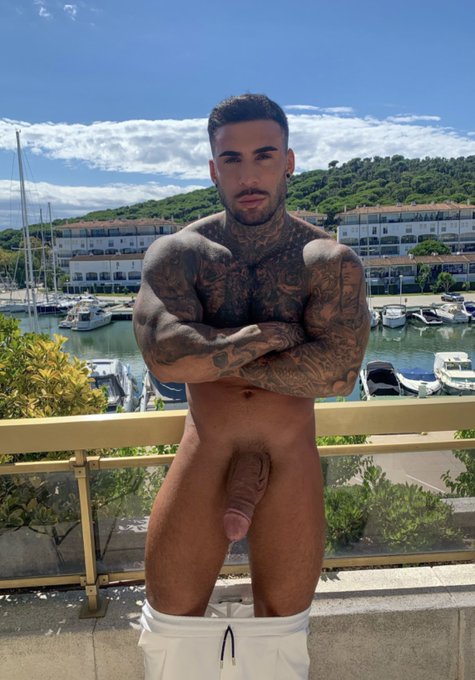 Watch Imanolbrown 🇺🇸 🇪🇸's leaked NSFW photo on TwXstars