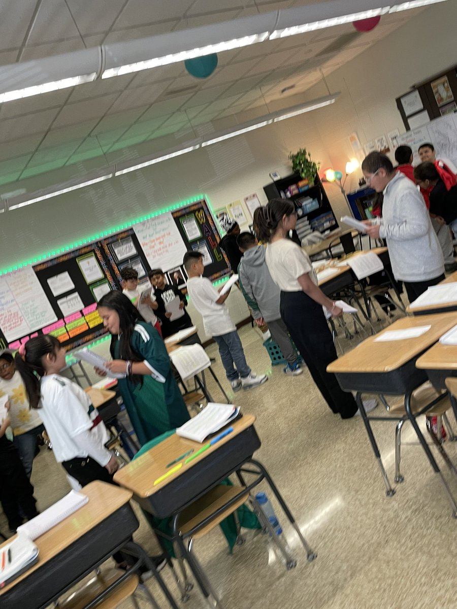 Wood5K's tweet photo. 5th graders @WoodlandD86 engaging in a Mix and Mingle to discuss their takeaway from texts about the Nez Perce homeland @WitWisdomELA  #woodlandbrave #beyondpotential https://t.co/9tYKC5zBXc