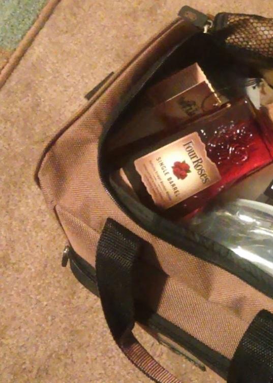 BringBrohmHome's tweet photo. @4RosesBourbon SINGLE BARREL! Pregaming before dinner tonight. Toast to you, @JeffBrohm and @LouisvilleFB! 🥃 #BeatIndiana #FourRosesBourbon #Cardnapolis #LetsPlayFootball #BrohmSquad #BringBrohmHome #BroughtBrohmHome #StElmosSteakhouse #TakeTheACC #LetsPlayFootball #BrohmsAway https://t.co/1IzZHd5SmO