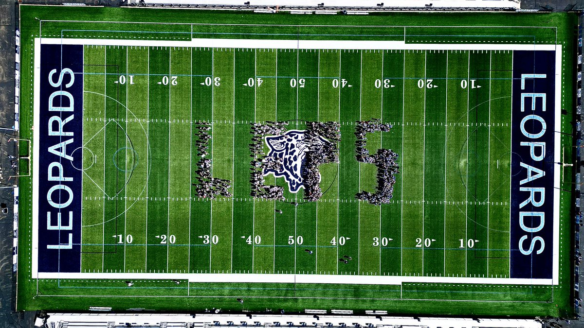 Today I got some amazing pictures of @LouisvilleSchls LHS celebrating Kindness Day! Also got some amazing pictures of their pep rally with the drone! Check them out below!! ⬇️
@LouisvilleLeps 
@LepsAD 
#LeopardNation 
#GOLEPS