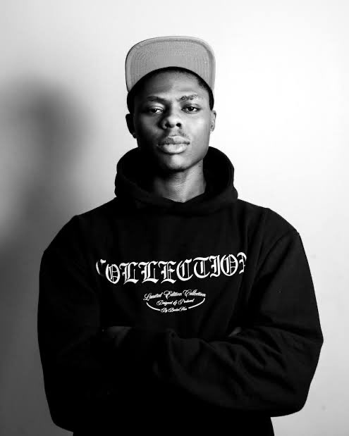 Bjay_ish's tweet photo. Honestly, music is an incredible thing. For someone I've never met, I've been totally devastated that we lost Mohbad. 

I pray that in death, he finds the Peace that he so longed for, while he was alive.  Imolenization 🕯 https://t.co/GA5aIRIgTe