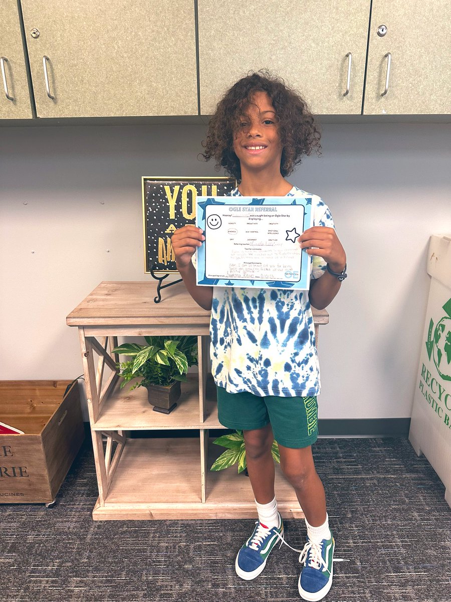 Stephanie Brown tweet media