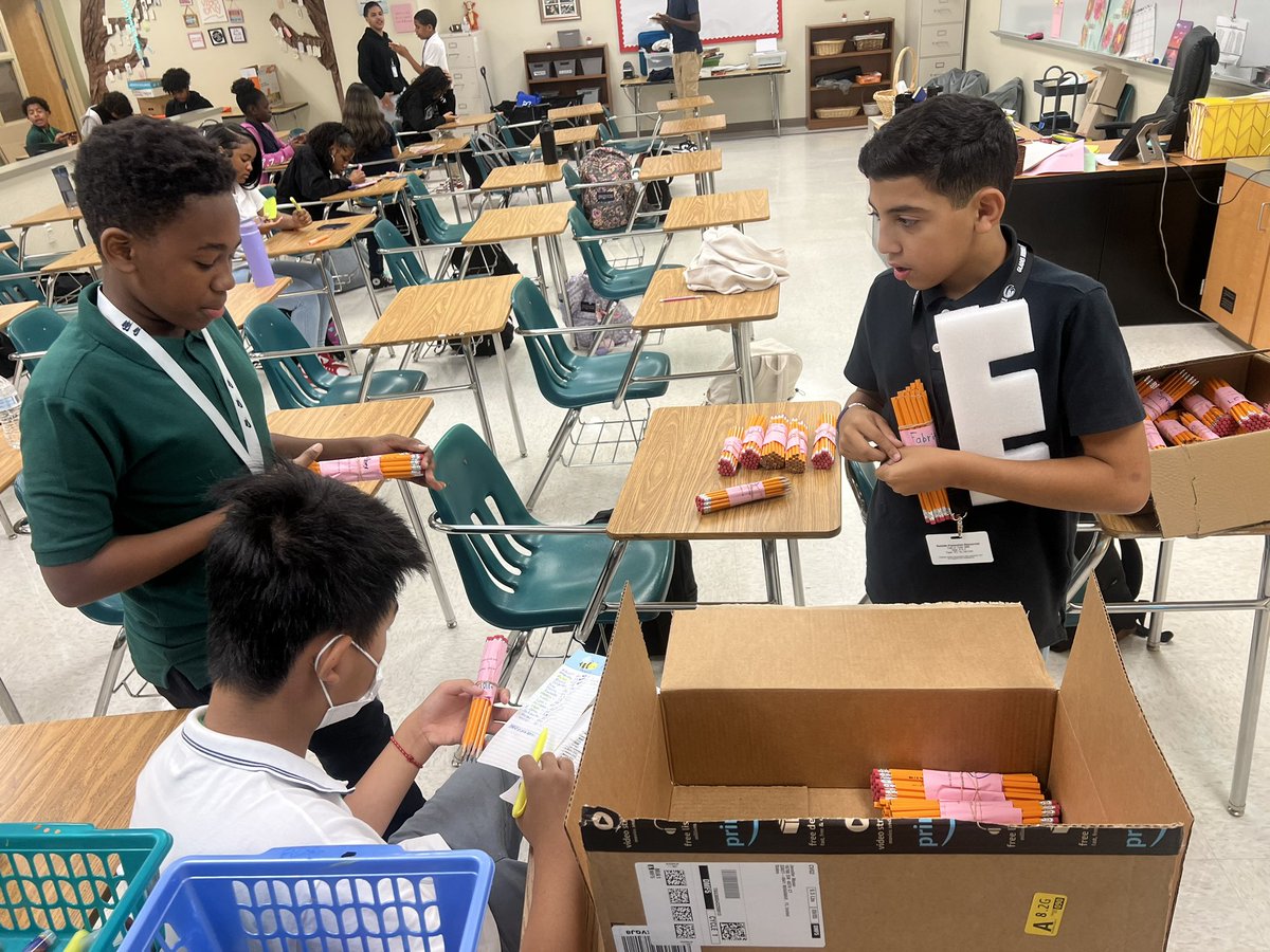 gms_pc's tweet photo. Once again, our PCs are hard at work! This week we supported guidance &amp; administration in delivering &amp; preparing pencils for FAST testing for the entire school! #KindnessMatters #CreateYourCulture #FutureLeaders #BeTheChange @Glades_MS https://t.co/ql7mZIiA5N