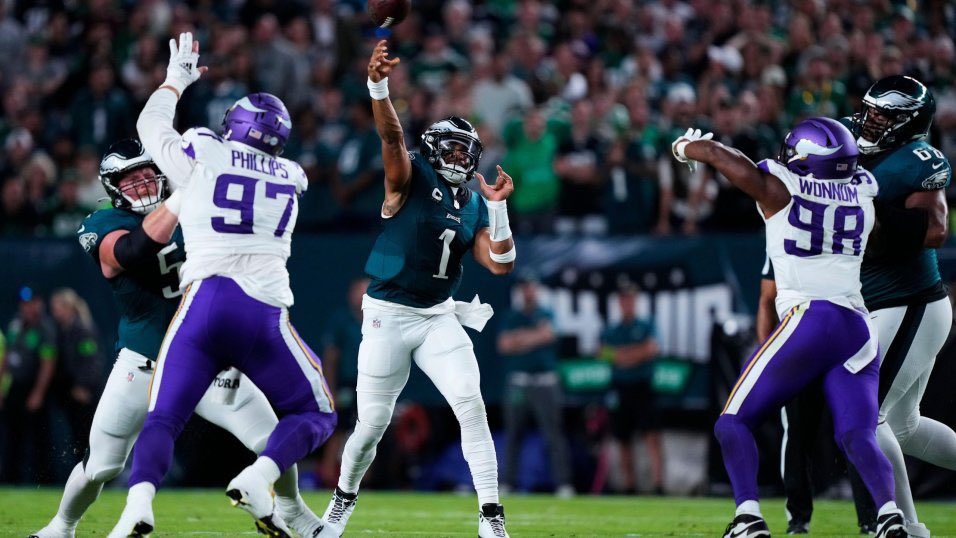 Ari Meirov on X: 'Thursday night's #Vikings-#Eagles game averaged 16.6  million viewers across all platforms. That's the most-streamed NFL game in  history, and most-watched TNF stream ever on  Prime Video.   /