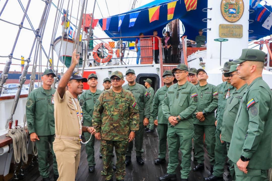 Armada_ve tweet media