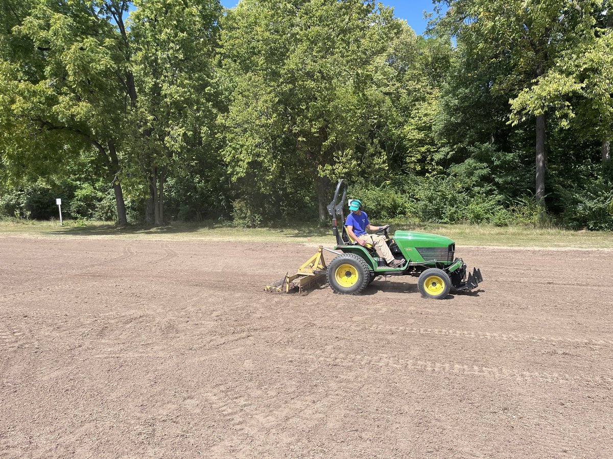 BrandonStith's tweet photo. Very busy week for the turf center. Starting a lot of exciting work for next years field season, renovating/re-purposing old plot space, and the installation of our sand/soil storage bays. 

This has been a long time coming and I’m thankful to be a part of it. #buckeyeturf https://t.co/46A30fW0nY