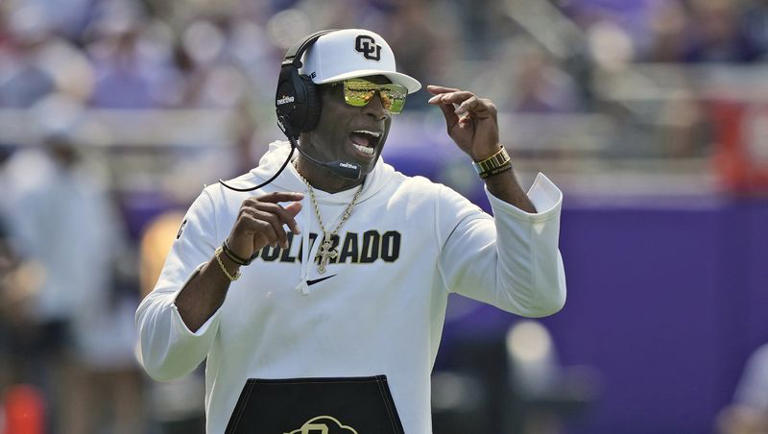 nflrums's tweet photo. Deion Sanders tells Rich Eisen he has no interest in coaching in the NFL, because he doesn't believe he can motivate highly paid pro players. https://t.co/gcaiQpsVNM