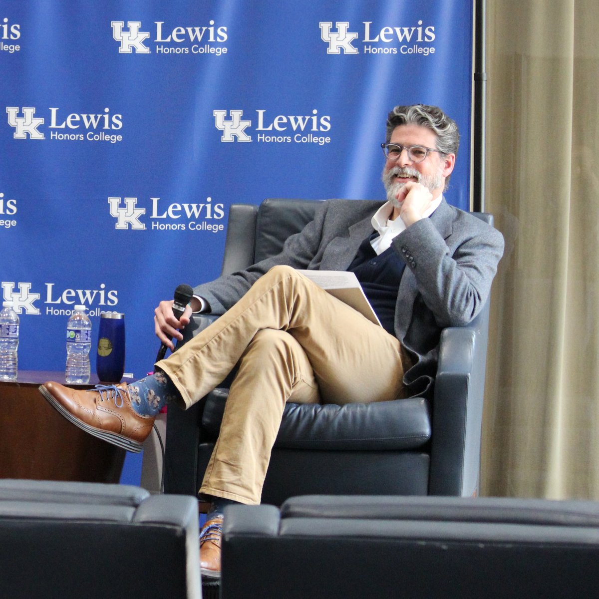 Interested in learning more about Honors colleges? Hear from Lewis Honors College Dean Christian Brady as he sheds light on the benefits of Honors colleges: podcasts.apple.com/us/podcast/get….
#ukyhonors #purposeintellectintegrity #honors #college