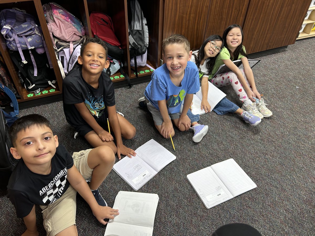 Mrs_Simons3rdGr's tweet photo. Super problem solvers! Even on half days!
⁦⁦@DLE_Lions⁩ #hearourroar #greatestplacetobe #livelaughliveleonetti https://t.co/xRAUfpDjfO
