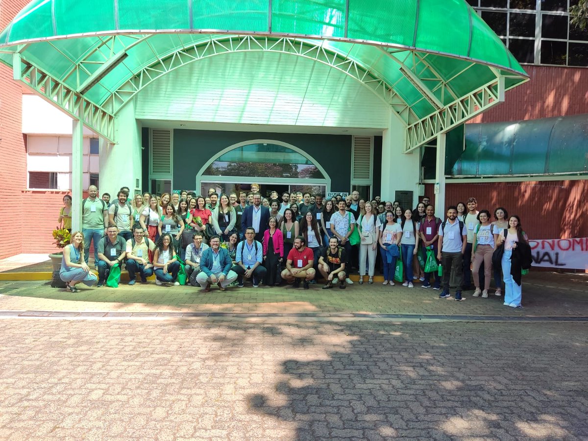 lucirslima's tweet image. very glad for the opportunity to be present at the First School of Integrated Metabolomics held on this week at Araraquara, SP. thanks a lot all of the fantastic professors! great researchers, but also amazing people @IanCastroGambo1 @LampsNetwork @IqUnesp