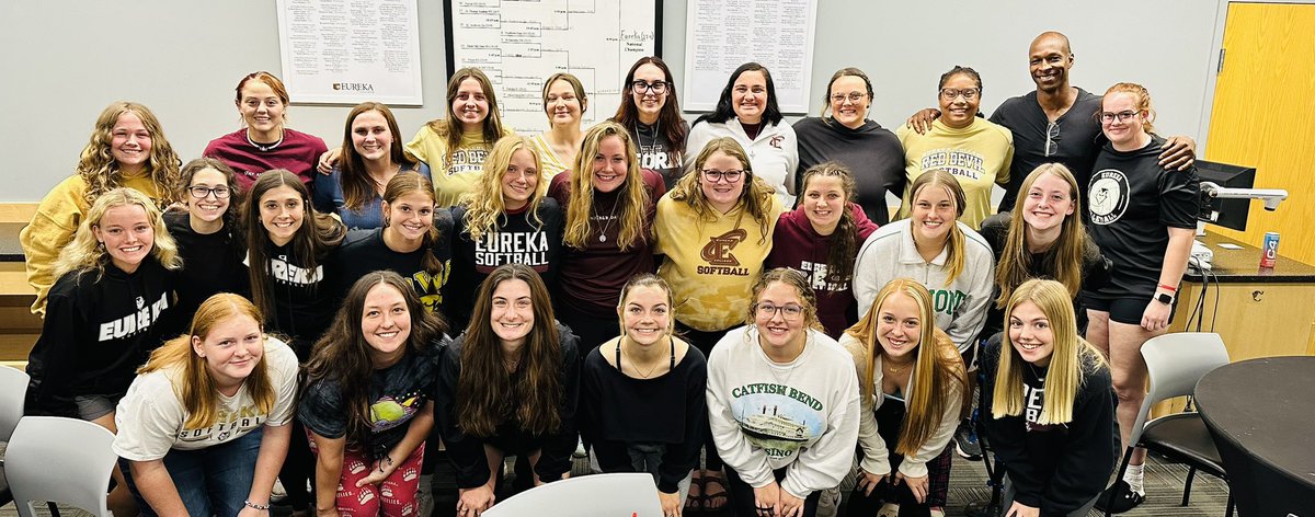 A big thank you to <a href="/marvfoxjr/">Marv Fox Jr-Purpose Recognition Coach</a> for joining us tonight and speaking to us about intentionality! 

The content was top tier…and so were the stories! 

#HumDevs 🔱