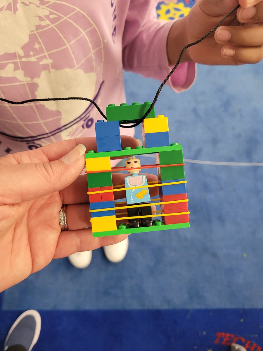 AndreaMango1's tweet photo. Lego zip line challenge! 😁1. Create a character.🤺🏃‍♂️ 2. Design a cage to keep your character safe.🦺3. Make a hole on top of the cage for the zip line to go. 4. Have fun seeing if your character survives when the zip line hits the wall! 🤣#STEAM @Dodge_WCSD @LEGO_Education https://t.co/cJZqJqz5T3