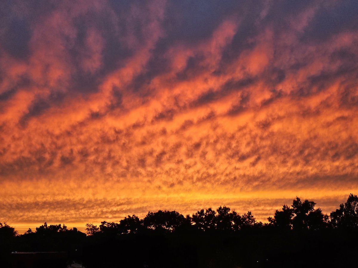 ericfisher's tweet image. Yup that'll do from the #wbz roof