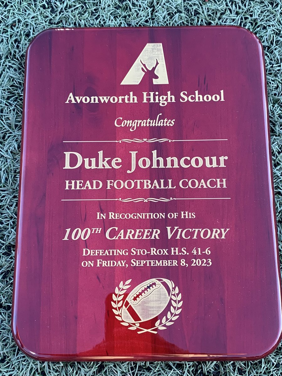 AvonworthA's tweet photo. Tonight we had the honor of celebrating Coach Johncour’s 100th career win in person before kick off! Congratulations, Coach, and thank you for leading our ‘Lopes for the past 13 seasons. Now let’s get win 101! #LopesUp #LetsGoLopes https://t.co/eye56s24iT