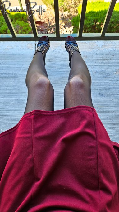 Can you see better 1....or 2?😉 https://t.co/iNxMyVhVkM