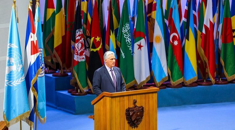 Construir un mundo más justo, verdaderamente democrático e inclusivo, que privilegie la solidaridad y la cooperación internacionales que permitan la movilización de los recursos necesarios para apoyar los esfuerzos de los países en la consecución de su desarrollo. #CubaG77
