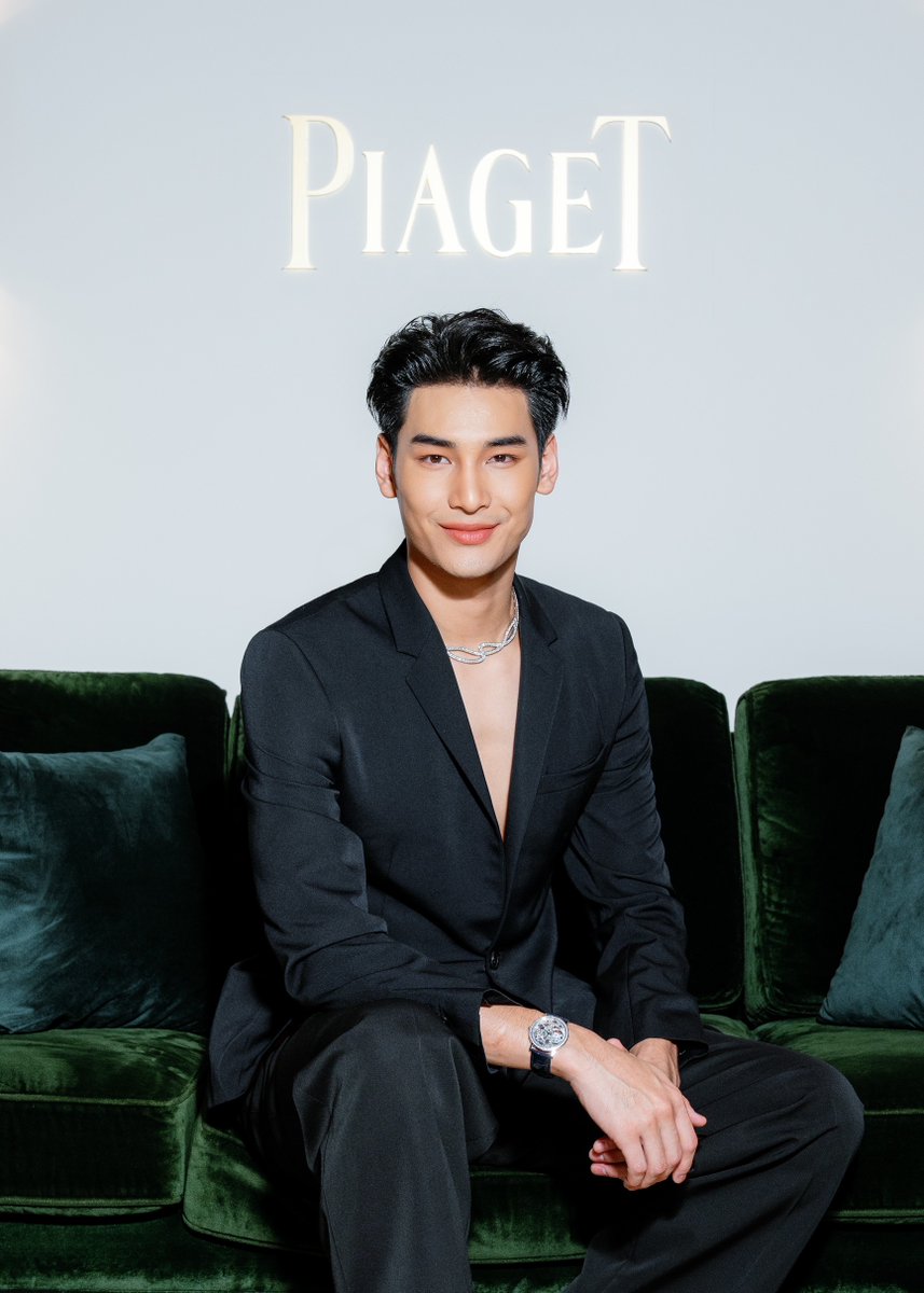 ElleMenThailand's tweet photo. ควันหลงงาน 'Piaget Maison of Extraleganza Gala Dinner’ กับโมเมนต์ของสองหนุ่ม @Nnattawin1 Friend of Piaget และ ‘หวังอินยอบ’ ที่มาร่วมฉลองอีเวนต์ครั้งสำคัญของ @Piaget ในประเทศไทย!

#ELLEMENnews
#Piaget #MaisonOfExtraleganza 
#PiagetSociety
#nnattawin #HwangInYoup https://t.co/Nm4ySbJN01
