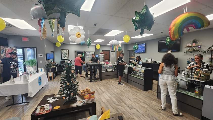 pharmacannaokc's tweet image. Oklahoma City,

Thank you for a historic day in joining us for our 4 year event! 

 The PharmaCanna Family is Blessed for having the Best Patients in America and Oklahoma! 

We Love You All!