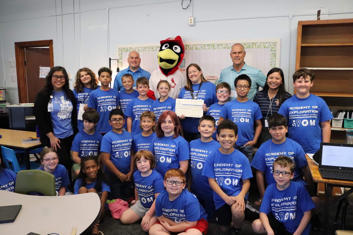 Foundation4SPS's tweet image. $179,008 awarded to Springfield Public Schools through our Back to School Grant program! 

These donor dollars are funding requests directly from our educators. 💙💚

We cannot thank our community enough for supporting our program and @officialSPS!