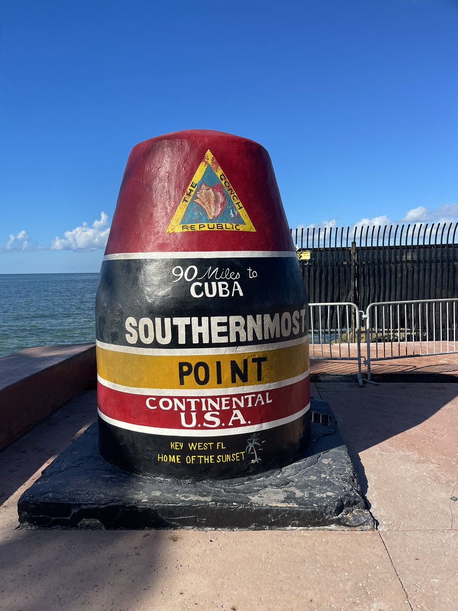 MyersKurt's tweet photo. A day in Key West. https://t.co/2eSfDaO0sf