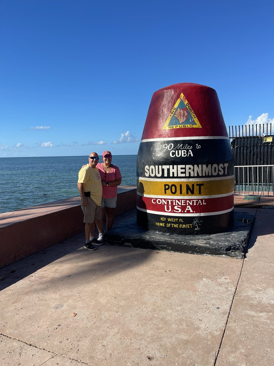 MyersKurt's tweet photo. A day in Key West. https://t.co/2eSfDaO0sf
