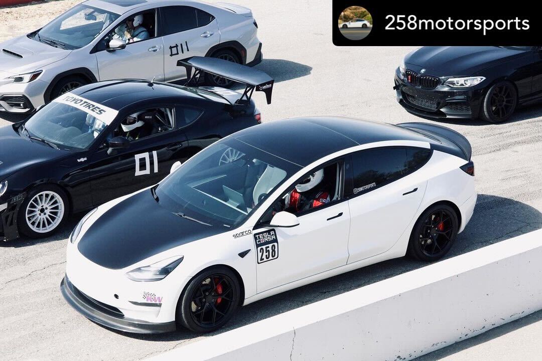 MartianWheels's tweet image. Martian Wheels touring Buttonwillow Raceway Park.

Credits: @258motorsports

#martianwheels #buttonwillowraceway #martianwheelsmw05