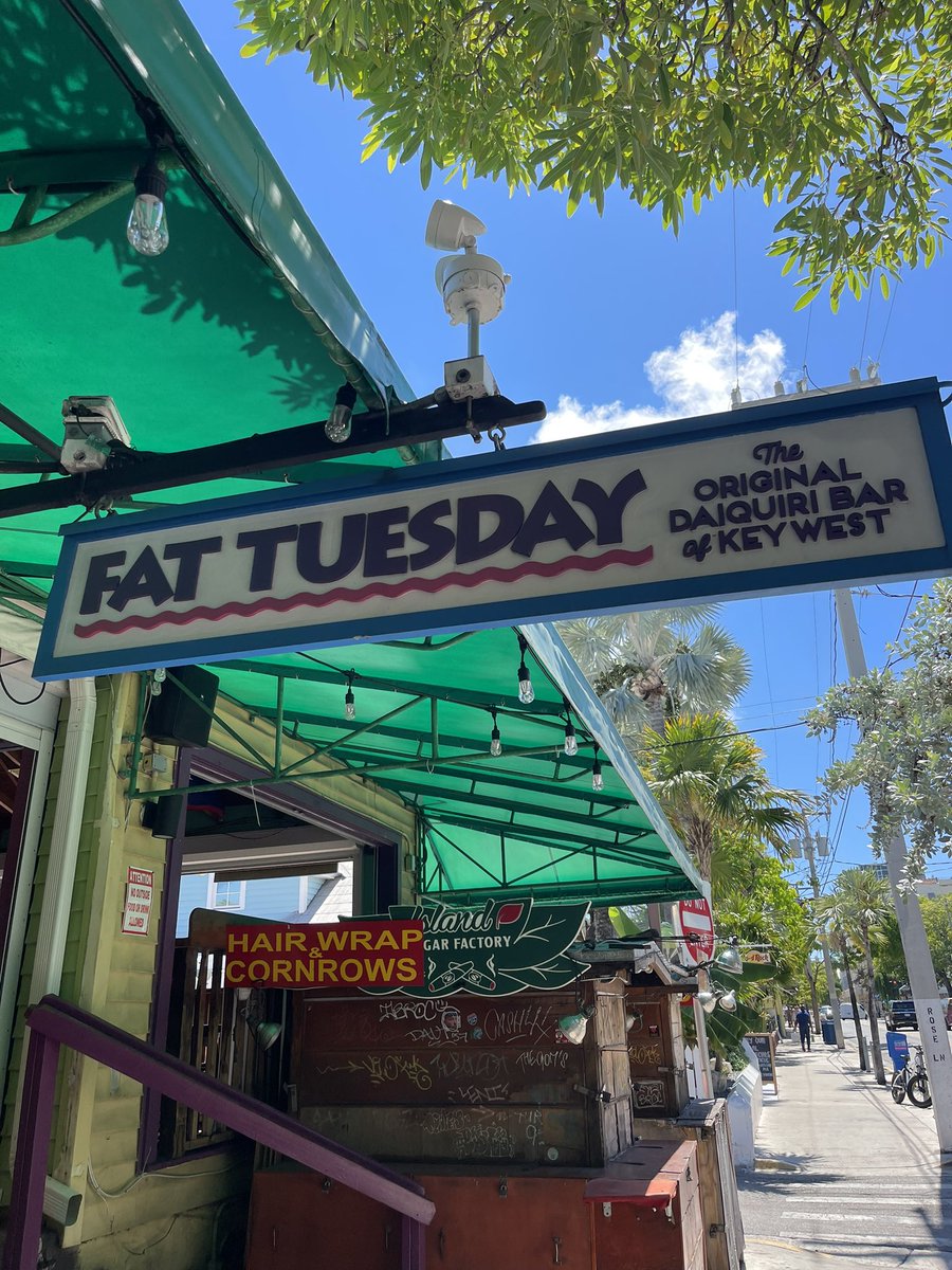 MyersKurt's tweet photo. Fat Tuesday in Key West https://t.co/JqDkWuFO3m