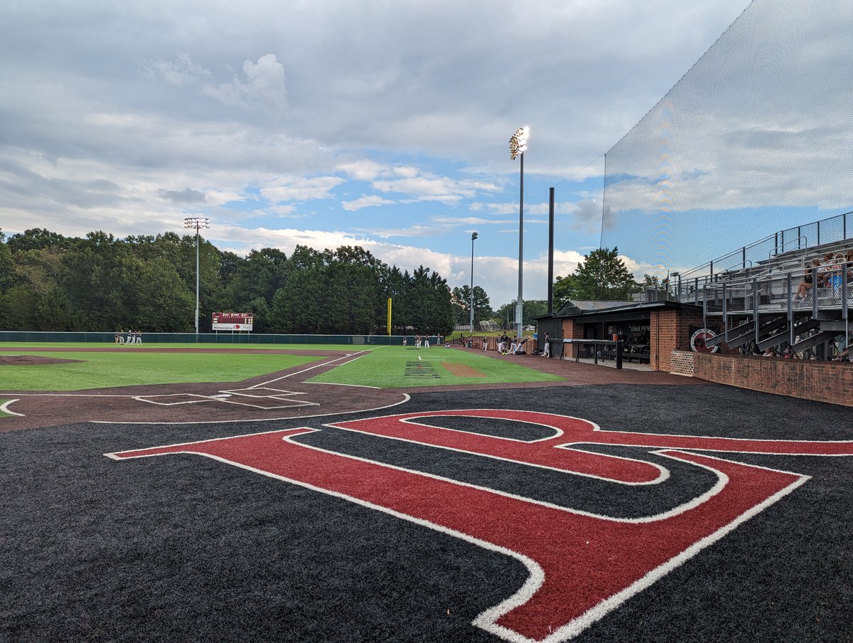 JUCO Wire Region X: Southeast JUCO Jamboree Coverage from a 14 team event at Lenoir Rhyne. Featured several World Series hopefuls for 2024. Player notes and video inside. 🔗loom.ly/CWWi7N8 #JUCOWire || #RegionX || #BeSeen