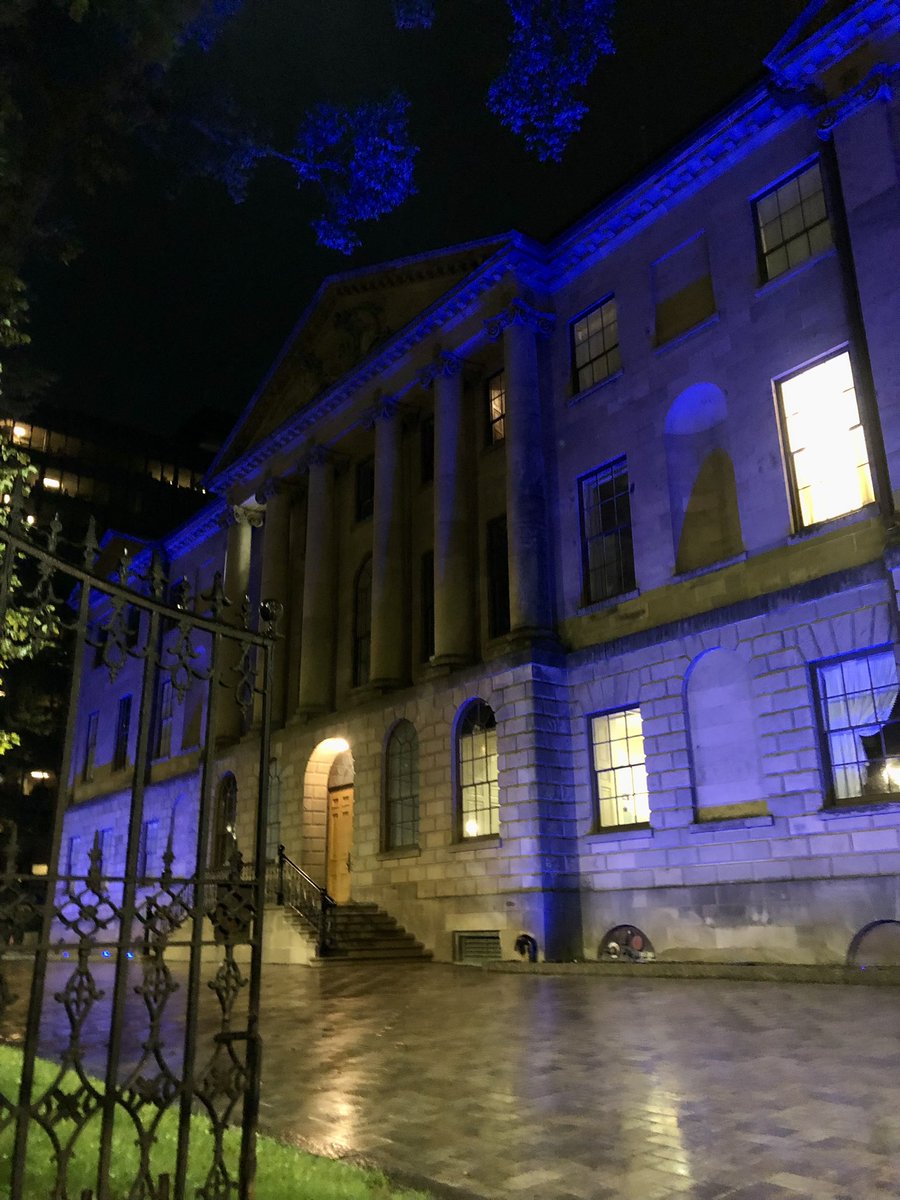 NSLeg's tweet photo. Province House is illuminated blue to recognize Prostate Cancer Awareness Month.
ย
#ProstateCancerAwarenessMonth #LightUpinBlue https://t.co/rArlPzg3QG