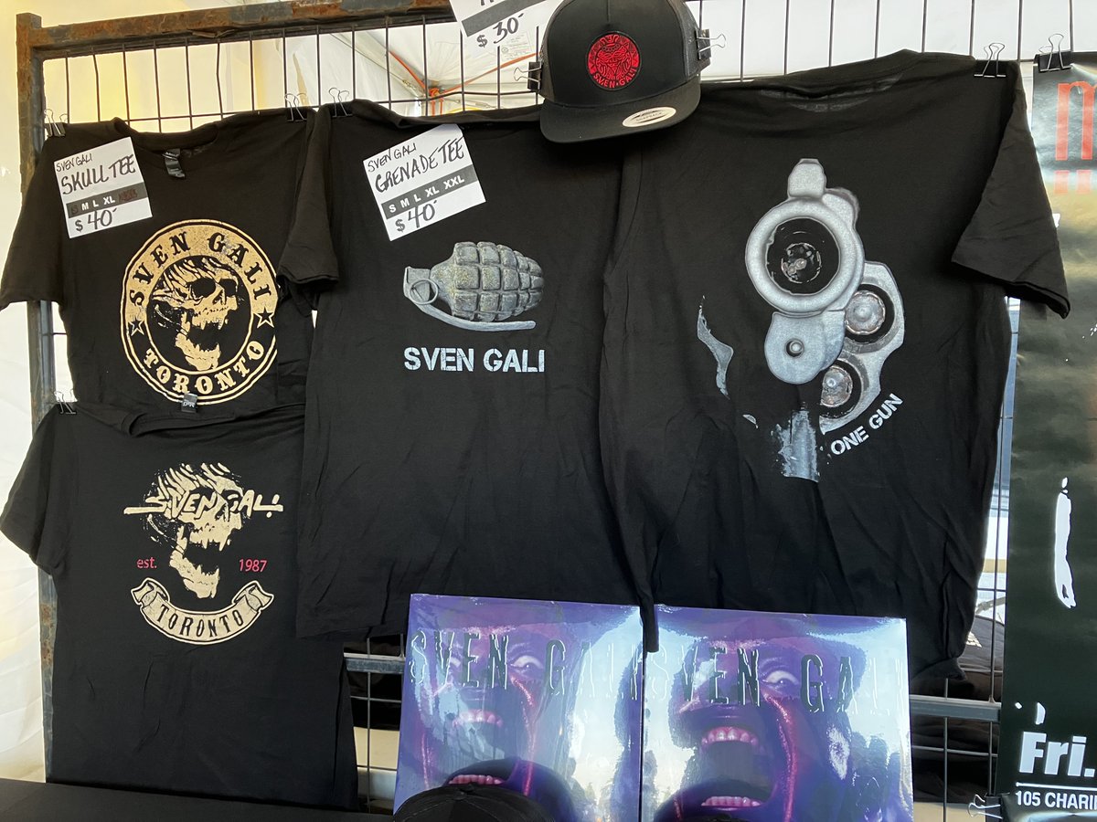 CityFolkFest's tweet photo. Artist merch from tonight's performers, as well as autographed memorabilia up for grabs in the Fundraising & Merchandise Tent! π Proceeds go towards our charitable programs for music education. Swipe to see some of the offerings available tonight π #CityFolk2023 #WeDoGoodThings https://t.co/ubhhFHQ3J7
