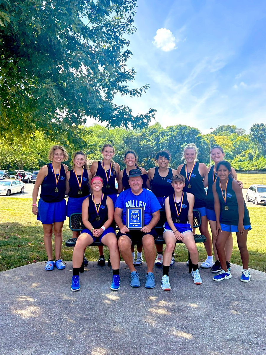 Congrats to the Eagles on winning the Blue Springs Doubles Tournament. GV WON all 4 Flights! 🥇 A Flight: LaForge-Bragaw, B Flight: Thiessen-Spencer, C Flight: Barnes-Guyear, D Flight: Unrein-Thurn.  Varsity back in action on Monday at the Ray- Pec Tournament! 🎾 #TheValleyWay