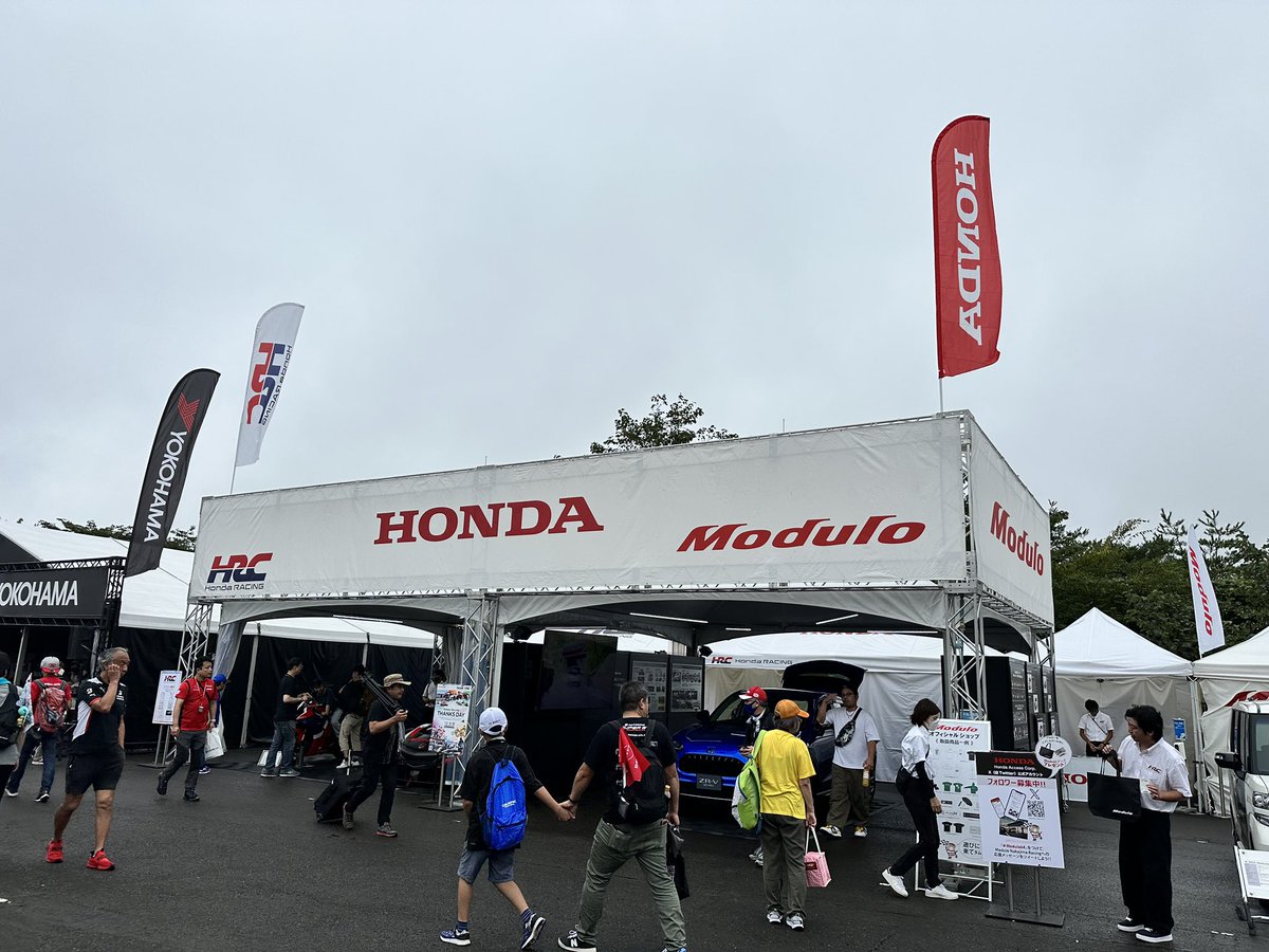 Honda_Access's tweet image. ＼Hondaブース展示車紹介／

🚗3台の車両を展示🚗
✅CIVIC e:HEV SPORTS ACCESSORY CONCEPT
✅N-BOX Modulo X（販売終了モデル）
✅S660 Modulo X Version Z （販売終了モデル）
#ModuloX10th #ModuloX晒せ のハッシュタグも要チェック👀🔎💡（ゆりり）