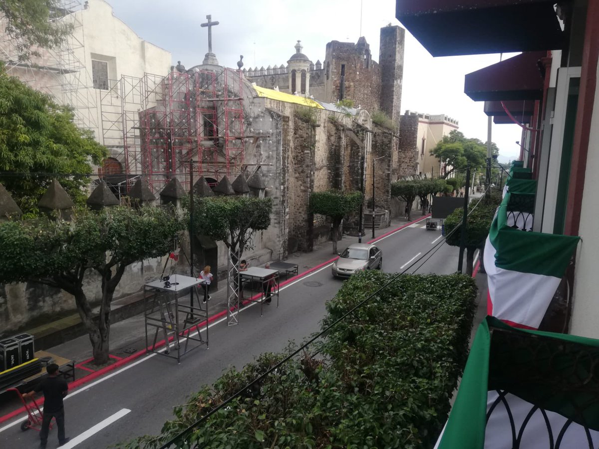 CuernavacaGob's tweet image. Últimos detalles, te esperamos con toda tu familia a celebrar el orgullo de ser mexicanos🇲🇽🎉

 #MuseoDeLaCiudad #GritoDeIndependencia #JoséLuisUrióstegui  #CuernavacaEstáRenaciendo