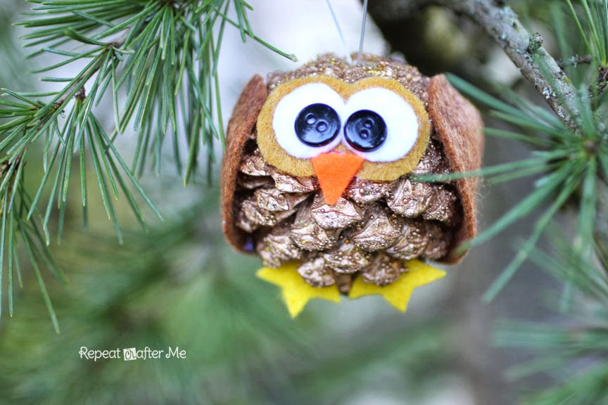 PineappleOwl_'s tweet photo. wow! everyone meet pineowl's cousin pinecone owl! give a good hoot to welcome him 🍍🍍 https://t.co/b9RBj4Emwv